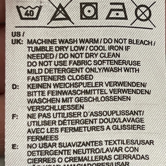 Men's Adidas Basketball Black Zipper Jacket with Hood Size Medium - Picture 9 of 9